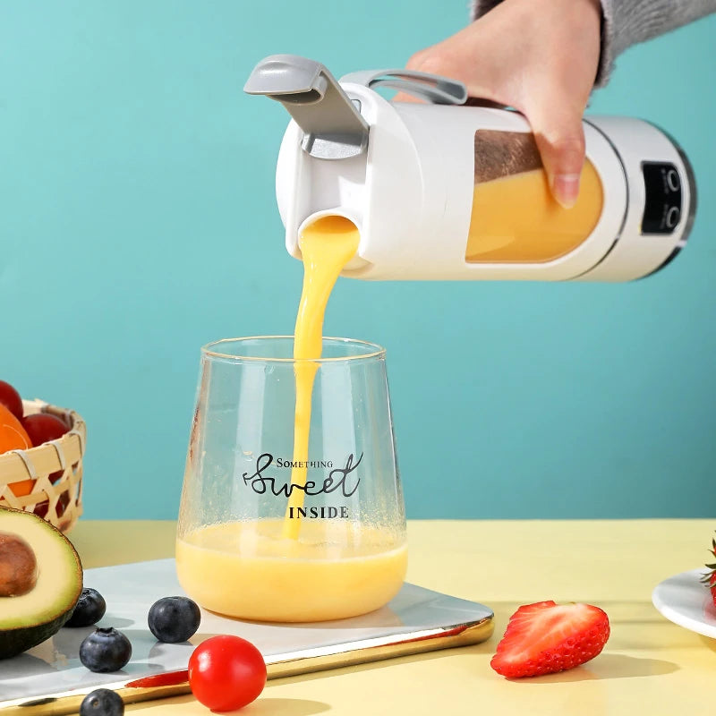 Portable Blender – Make Smoothies Anywhere At Any Time